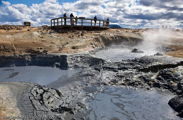 Исландия. День 5. Геотермальные источники - Кратер вулкана - Купание в кипящей воде - Водопад