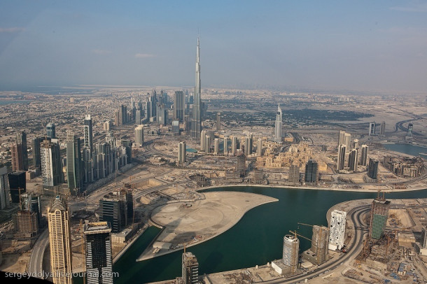 Вертолетная прогулка над Дубаем